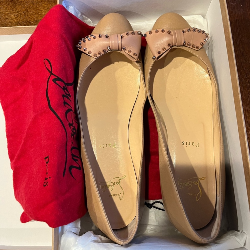 Christian Louboutin Ballalarina Flat